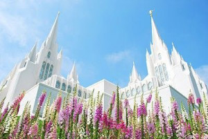 LDS San Diego Temple. My favortite temple...Beautiful!
