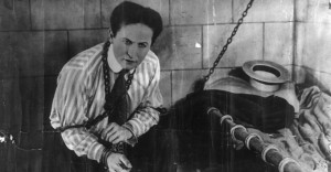 How-Did-Harry-Houdini-Die-–-And-Why.jpg
