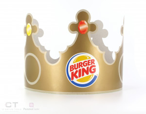 English Image ofa Burger King crown taken with a PackshotCreator