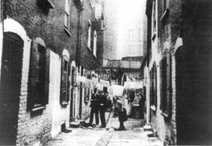 Yes, claustrophobic indeed. Have you seen the 'alleged' Millers Court ...