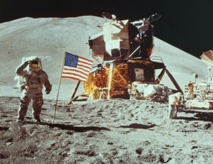 Apollo 11 moon landing 4 300x231 Apollo 11 moon landing 4