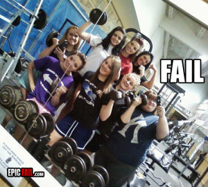 ... .net/images/2011/08/22/fitting-fail-fat-girl-gym_13140106294.jpg