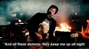 Blink 182 giffs and pictures (Lyrics)