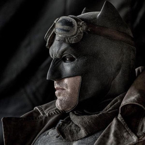 ... At 'Batfleck' In The Desert From BATMAN V SUPERMAN: DAWN OF JUSTICE