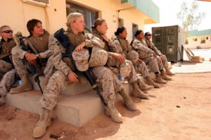 American Female Soldier – US Military