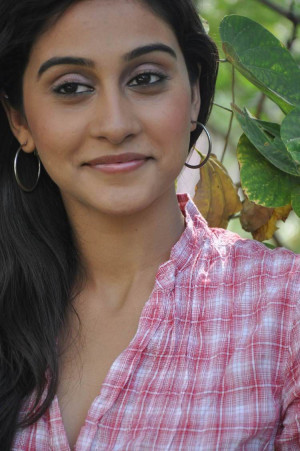telugu actress regina cassandra cute photos