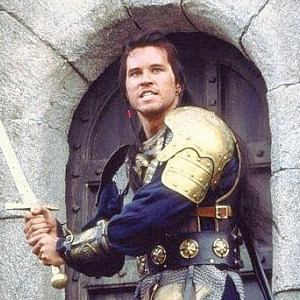 There’s a peck here with an acorn pointed at me!” - Madmartigan in ...