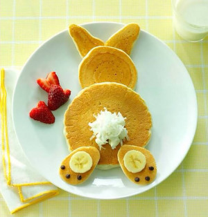 Wow this Bunny Head Fruit Platter is totally amazing! What a creative ...