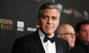 George Clooney dishes on Sandra Bullock and Brad Pitt in a reddit 'Ask ...