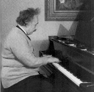 Einstein On Creative Thinking: Music and the Intuitive Art of ...
