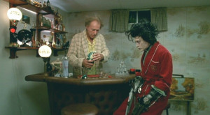 Movie Screencaps - Edward Scissorhands (1990)