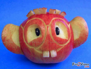 Apple Fruit Art Which is Humorous and This Funny Fruit Smiley Face ...