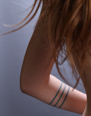 Armband tattoo designs – cool forearm tattoo ideas for female