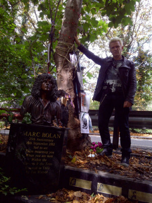 electricpussycat:Billy Idol visted Marc Bolan’s crash site on the ...