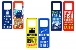DOCTOR WHO: DOOR HANGERS