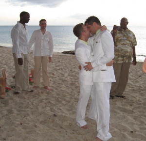 same+sex+wedding+Major_Alan_G__Roger_at_Same-Sex_Wedding_Ceremony.jpg
