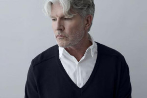 Tim Finn Pictures