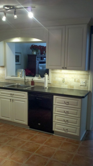 From full remodels to single custom cabinets we can fit your needs