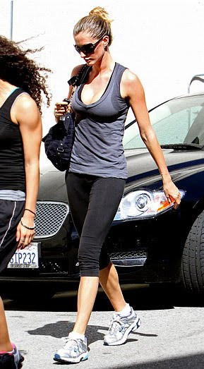 Gisele Bundchen's amazing body has earned her well over $38 million a ...