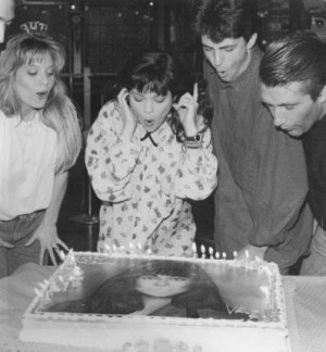 Actress Valerie Bertinelli celebrates 30th birthday with cast members ...