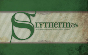 Slytherin Wallpaper by rinabina123