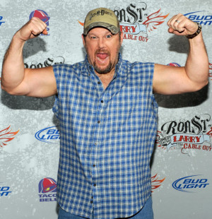 Photos : Comedy Central Roast of Larry the Cable Guy