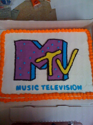 Mtv Cake 80s