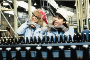 Still of Mike Myers and Dana Carvey in Wayne's World (1992)