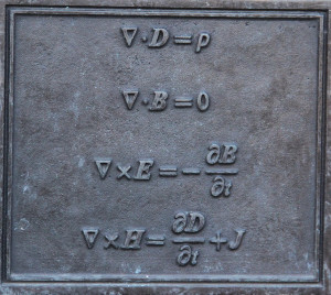 Maxwell's Equations - wikimedia commons