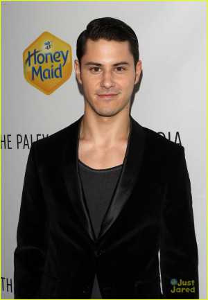 ... Pictures gregg sulkin katie stevens mtv s new comedy faking it to