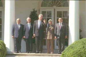 ... US President Clinton, PLO Head Arafat and Egyptian President Mubarak