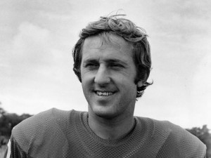 New York Giants quarterback Fran Tarkenton is shown in Aug. 1971 ...