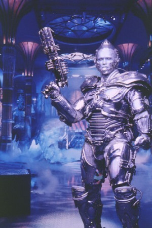 ARNOLD SCHWARZENEGGER INTERPRETA A 