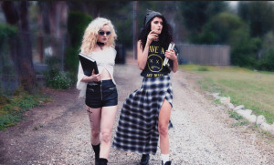 90s Fashion Grunge Girl