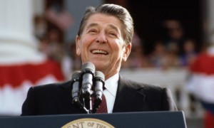 Ronald-Reagan-Giving-Speech