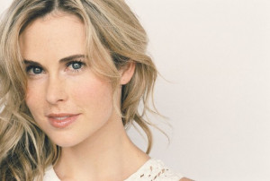 Anna Hutchison
