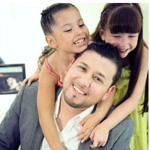 Roberto Tapia Releases Enamore