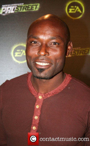 Jimmy Jean-Louis as Dr. Tunde Jonathan in 2006's 