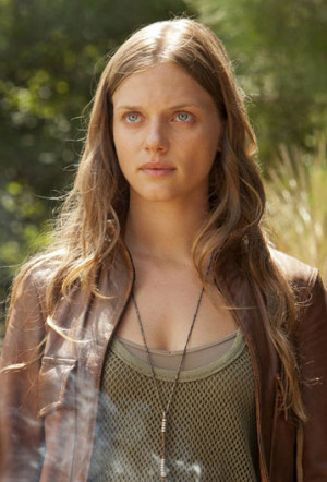 Tracy Spiridakos Revolution