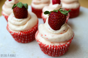 lemon cupcakes with strawberry swiss meringue buttercream 2