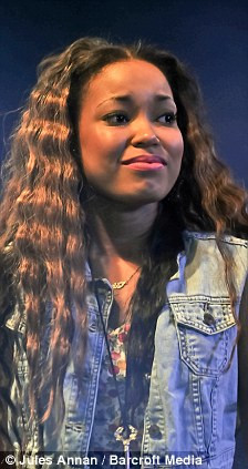 Dionne Bromfield (Amy Winehouse's Goddaughter) performing @ Big Chill ...