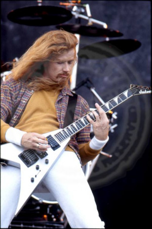 Dave-Mustaine-dave-mustaine-30473658-498-750.jpg
