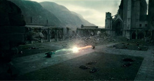 New Harry vs Voldemort final battle photos, Harry & Hagrid Deathly ...
