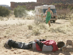 Stills from Breaking Bad. Walt and Jesse in New Mexico desert Picture ...