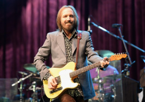 Tom Petty Compares Confederate Flag To Swastika, Was ‘Downright ...