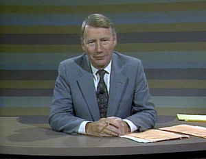 Robert Breckenridge Ware MacNeil, llamado a veces Robin MacNeil es un ...