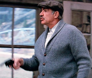 The-Untouchables_Sean-Connery-cardigan-side-cap.JPG