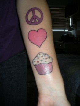 peace-love-cupcake-tattoo-300x400
