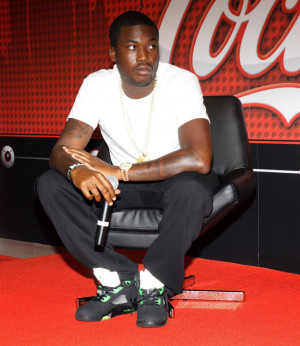 Meek Mill interviewed at the Coca-Cola Lounge in the Black Quai 54 Air ...