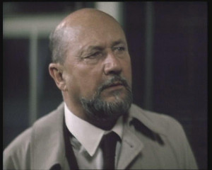 Dr. Sam Loomis